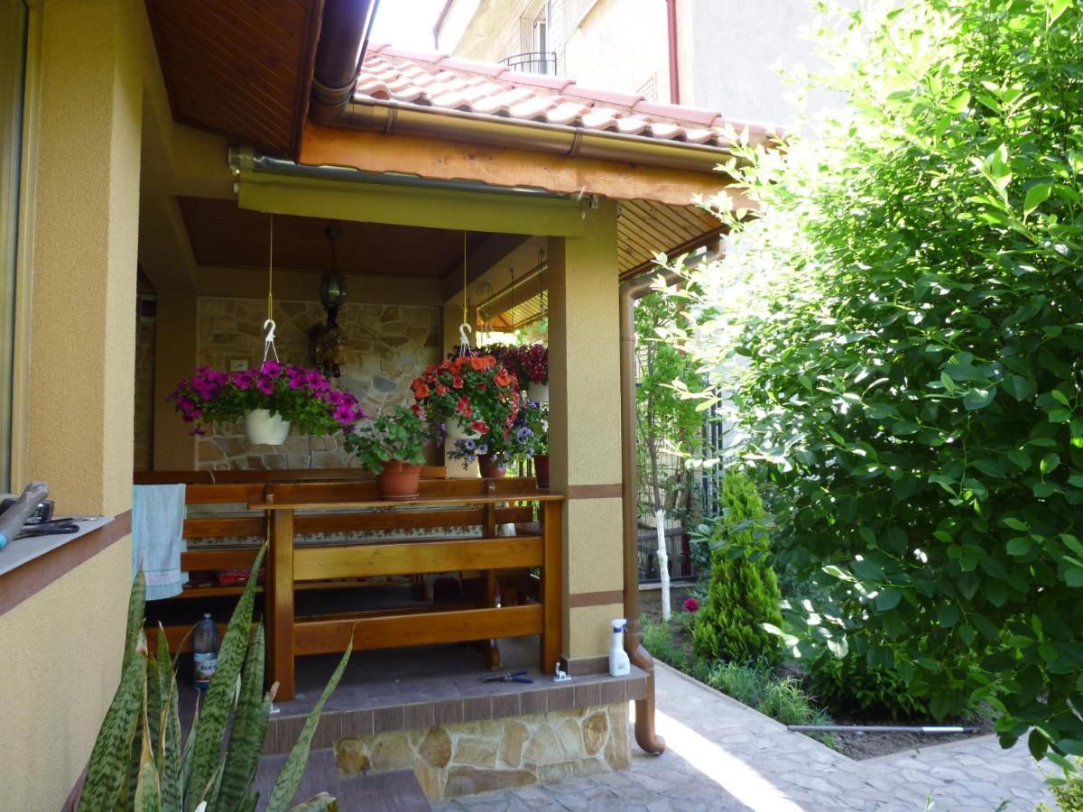 Bed and Breakfast Casa Edwin Constanţa Exterior foto