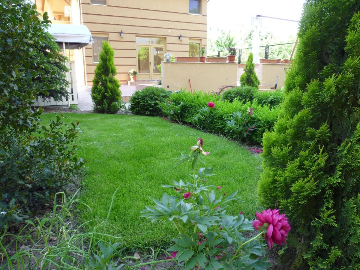 Bed and Breakfast Casa Edwin Constanţa Exterior foto